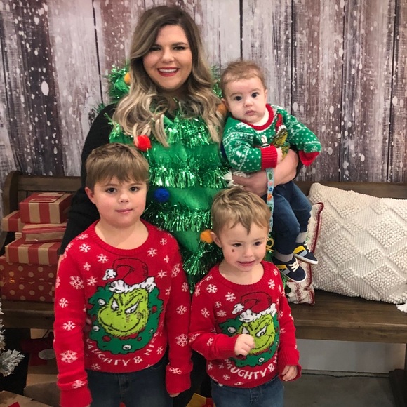 Meet your Posher, Paige - Picture 1 of 2